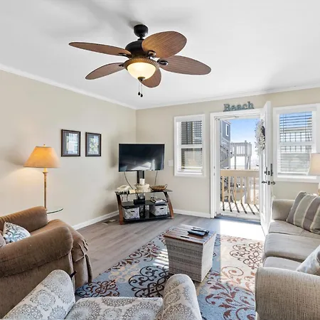 Beach D-Ehs Brunswick Vacation Rentals